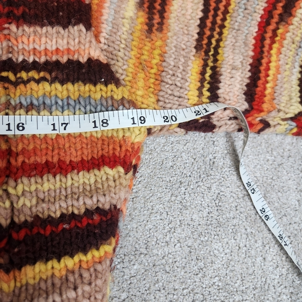 Handknit Wool Hooded Sweater Jacket Fringe Trim Phoebe Buffay Style Vibes Size M - Picture 7 of 13